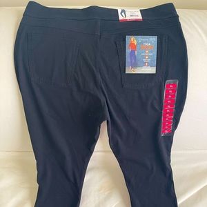 NWT!! HUE Utopia Stretch Denim Leggings, Size XL